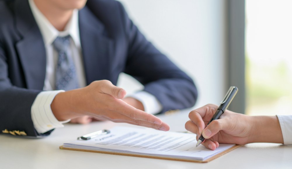 Contracts Executive